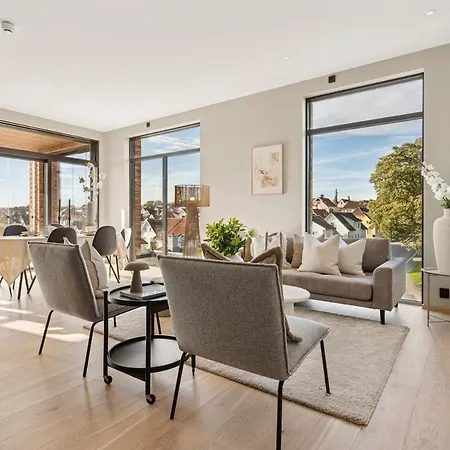 Center Exclusive In Bykronen Appartement